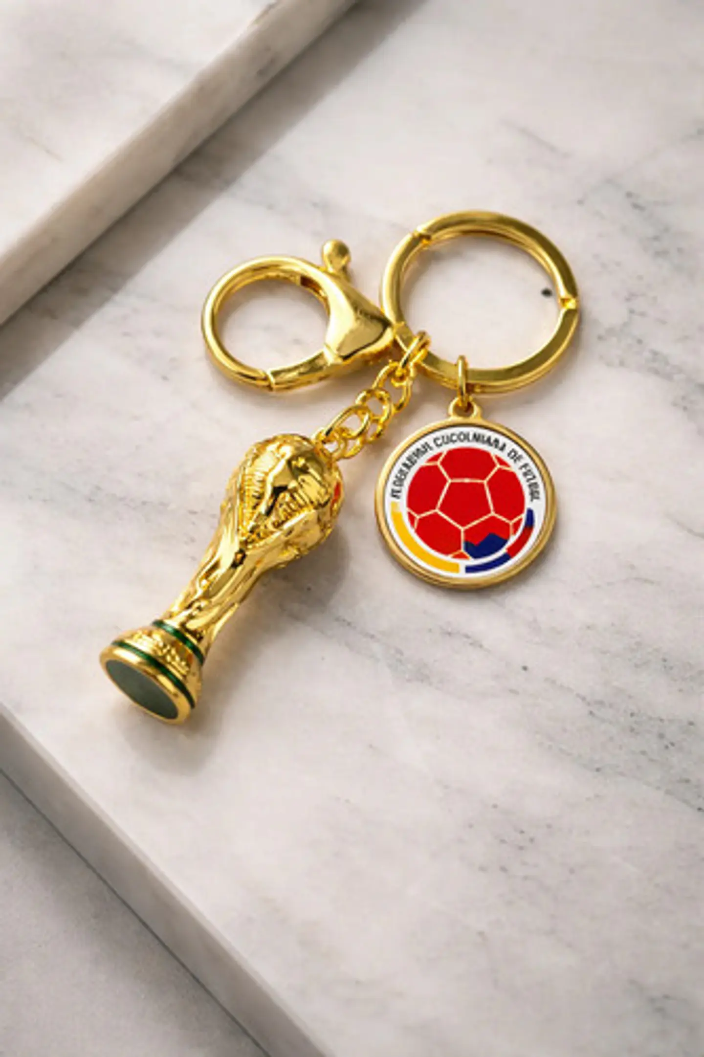 Llavero Metálico Fútbol Trofeo Copa Mundial 3