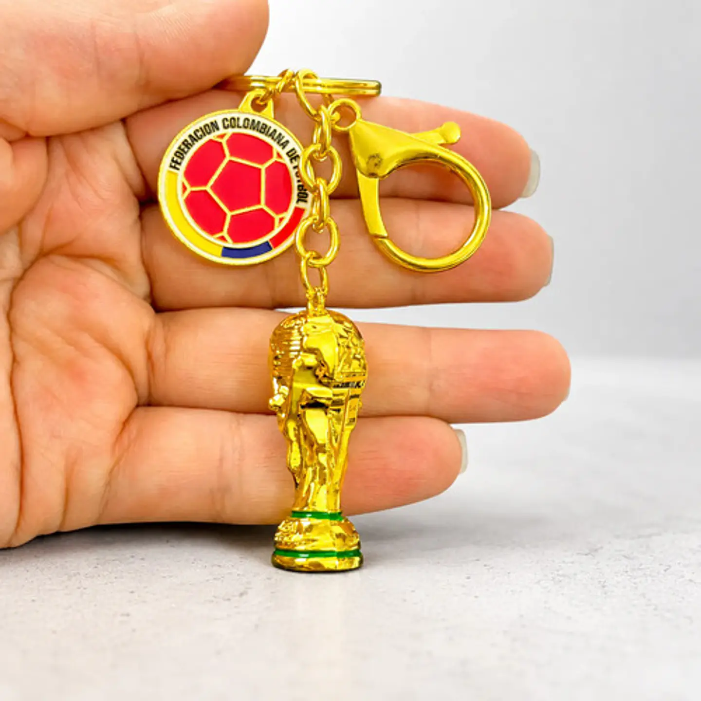 Llavero Metálico Fútbol Trofeo Copa Mundial 4