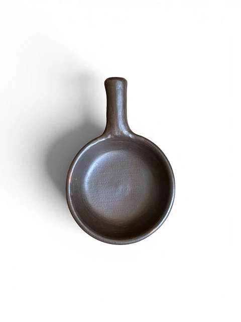 Paila huevera con mango