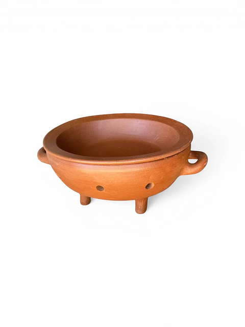 Parrillero mediano de greda hecho a mano