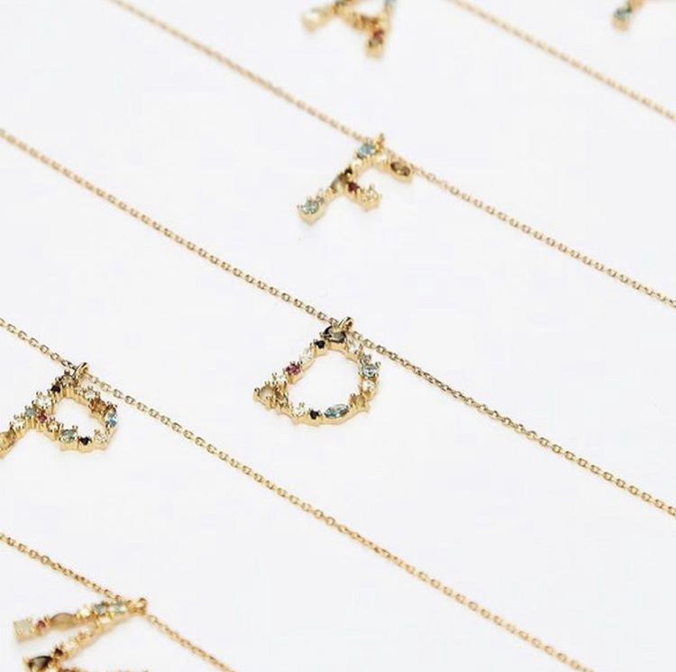 Collar Alphabet Rainbow