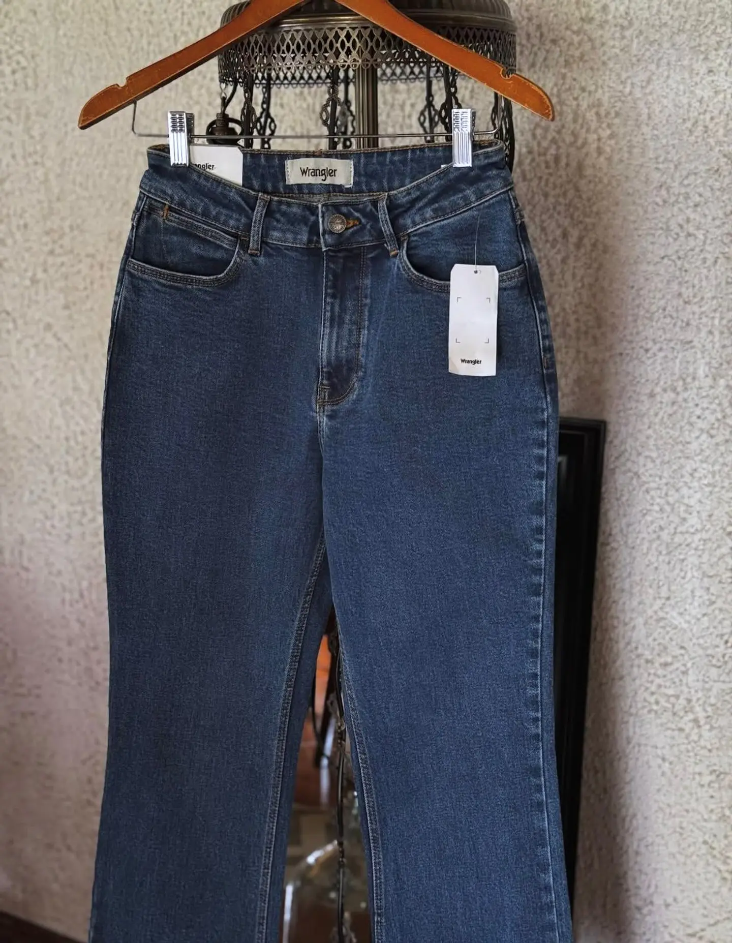 Jeans Wrangler elásticados tiro alto 3