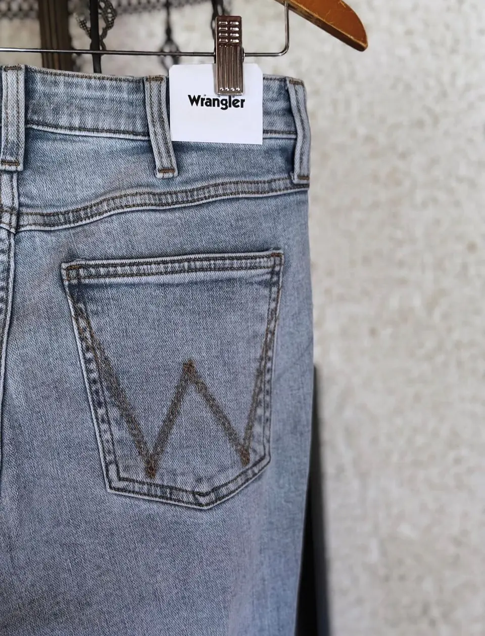 Jeans Wrangler FLARE Elásticados  2