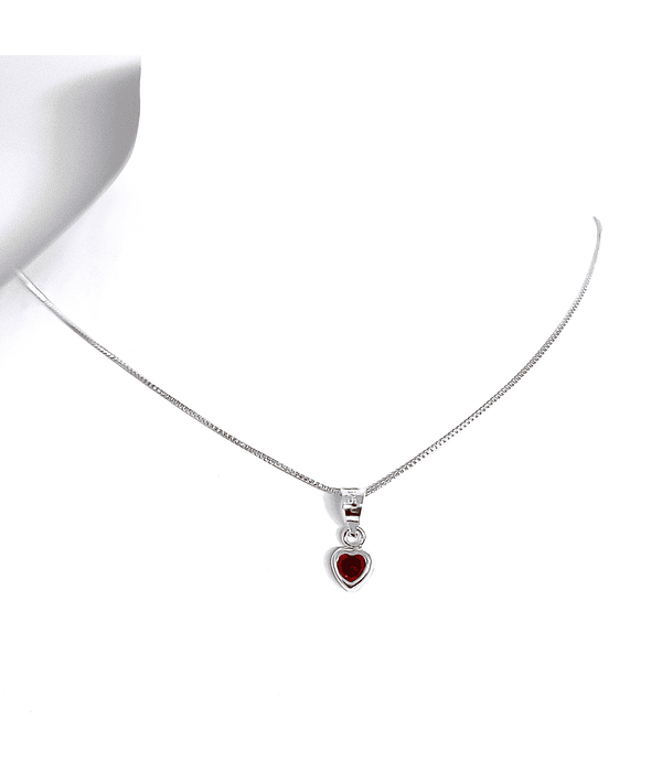 Collar Punto de Luz Corazón Circón Rojo Plata Fina 925