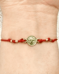 Pulsera San Benito Enchapado Oro 18K Cordón Rojo