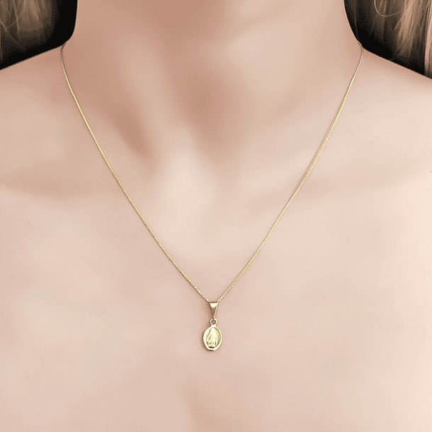Collar Virgen de los Rayos Mini Veneciana Enchapado Oro 18K