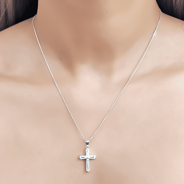 Collar Cruz Circón Blanco Borde Plata Fina 925