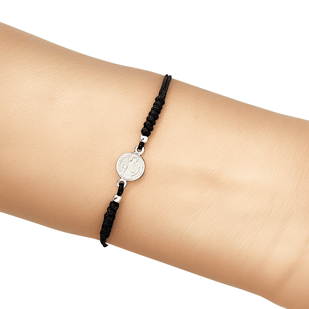 Pulsera Medalla San Benito Plata Fina 925 Cordón Negro Tejido