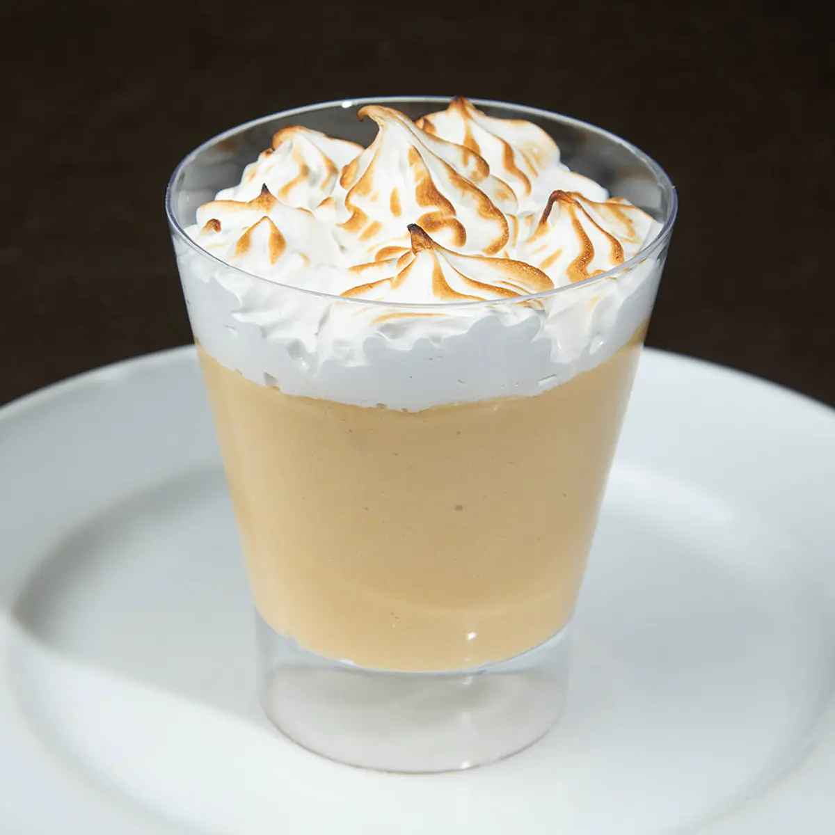 Mini Dessert Suspiro Limeño | Andres Perrier Eventos