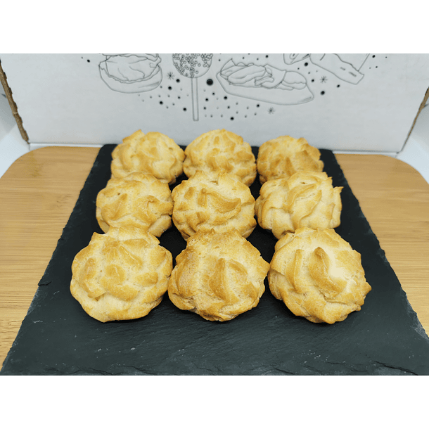 Profiteroles rellenos con manjar 3