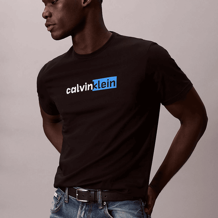 Camiseta Calvin Klein  1