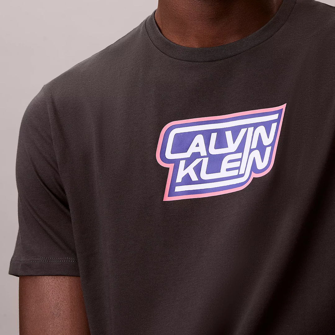 Camiseta Calvin Klein  2