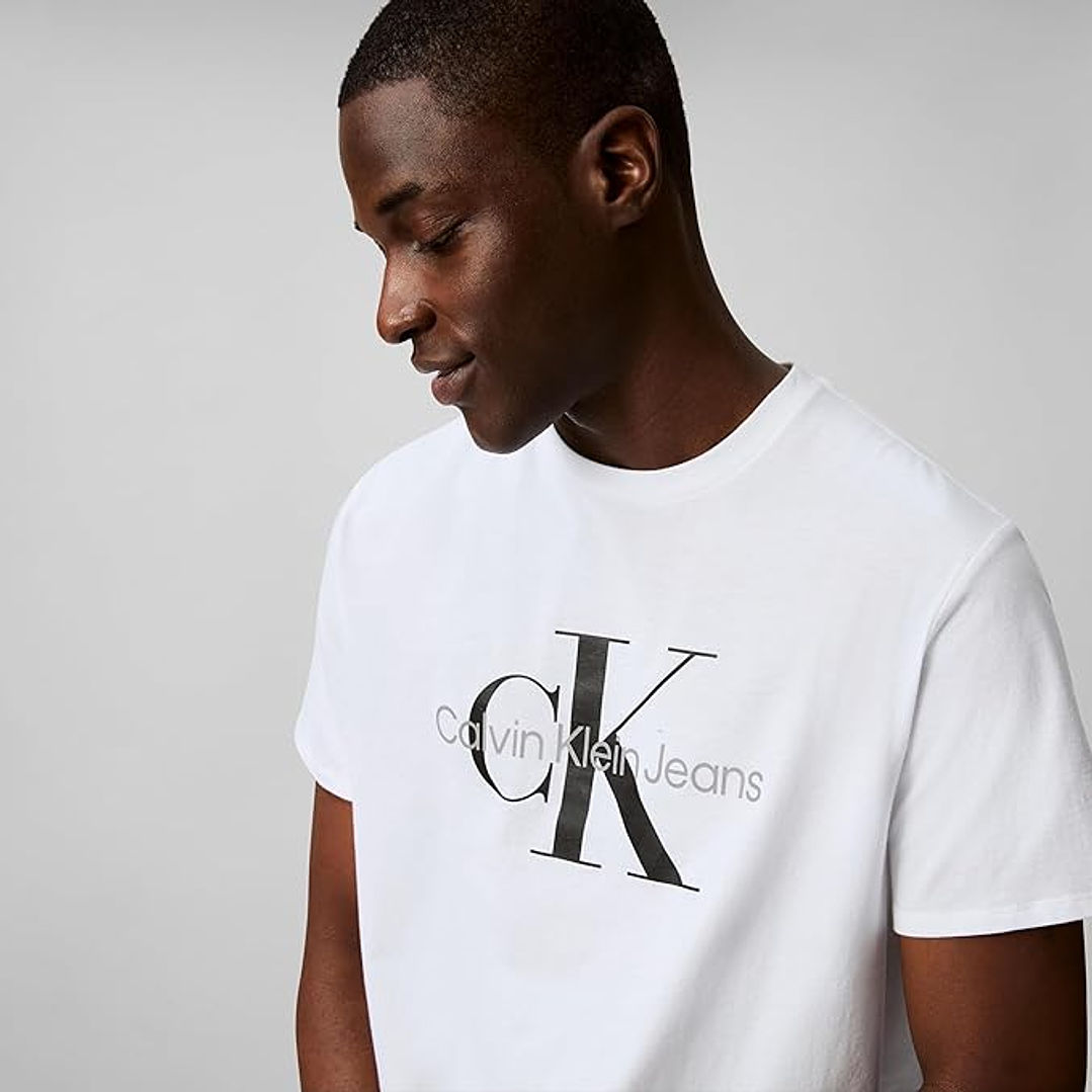 Camiseta Calvin Klein  1