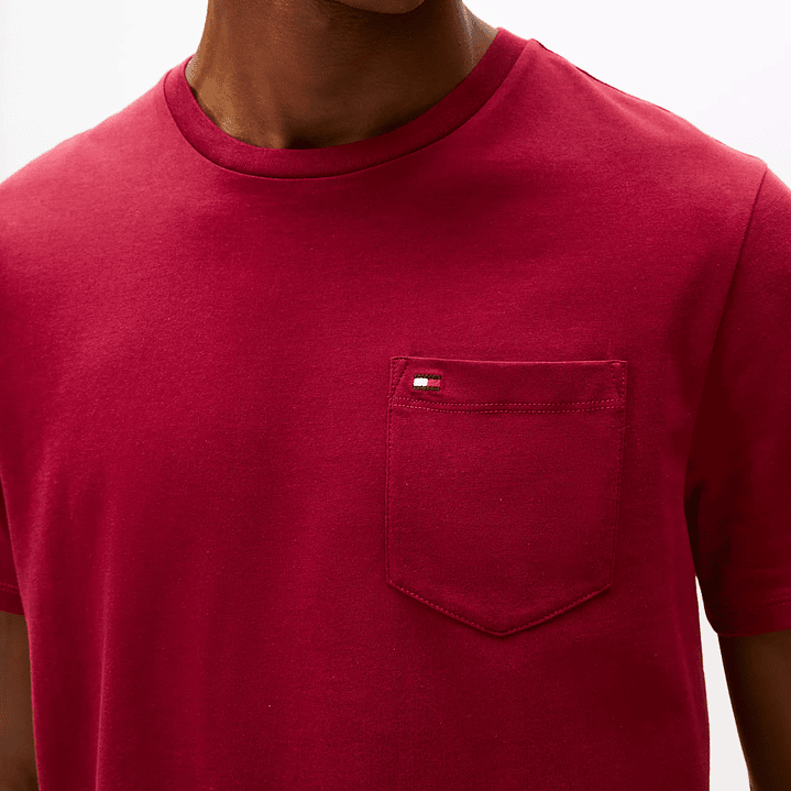 Camiseta con bolsillo Tommy Hilfiger  2
