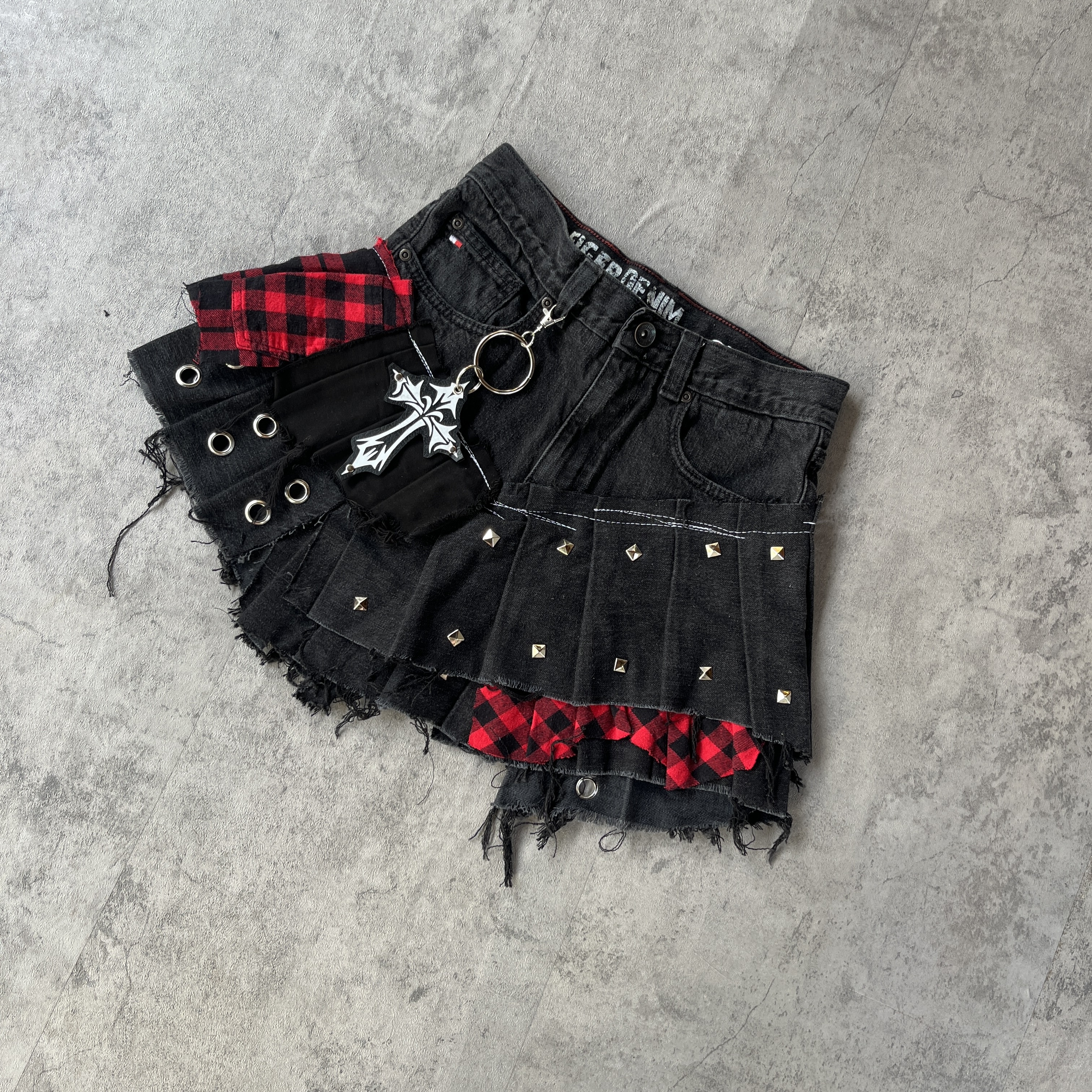 UPCYCLING SKIRT | SIZE 36 1