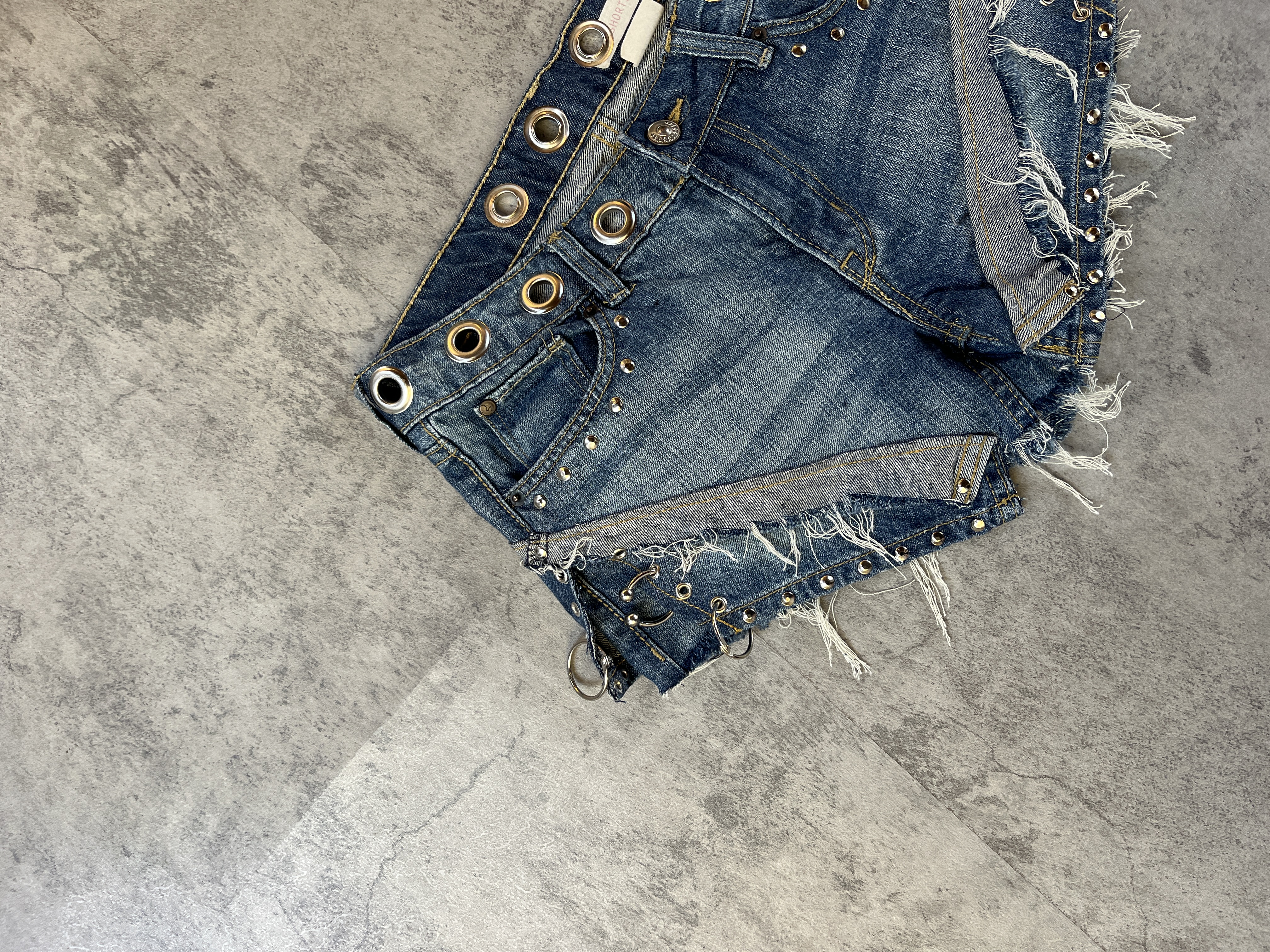 SHORT UPCYCLING | TALLA 34 4