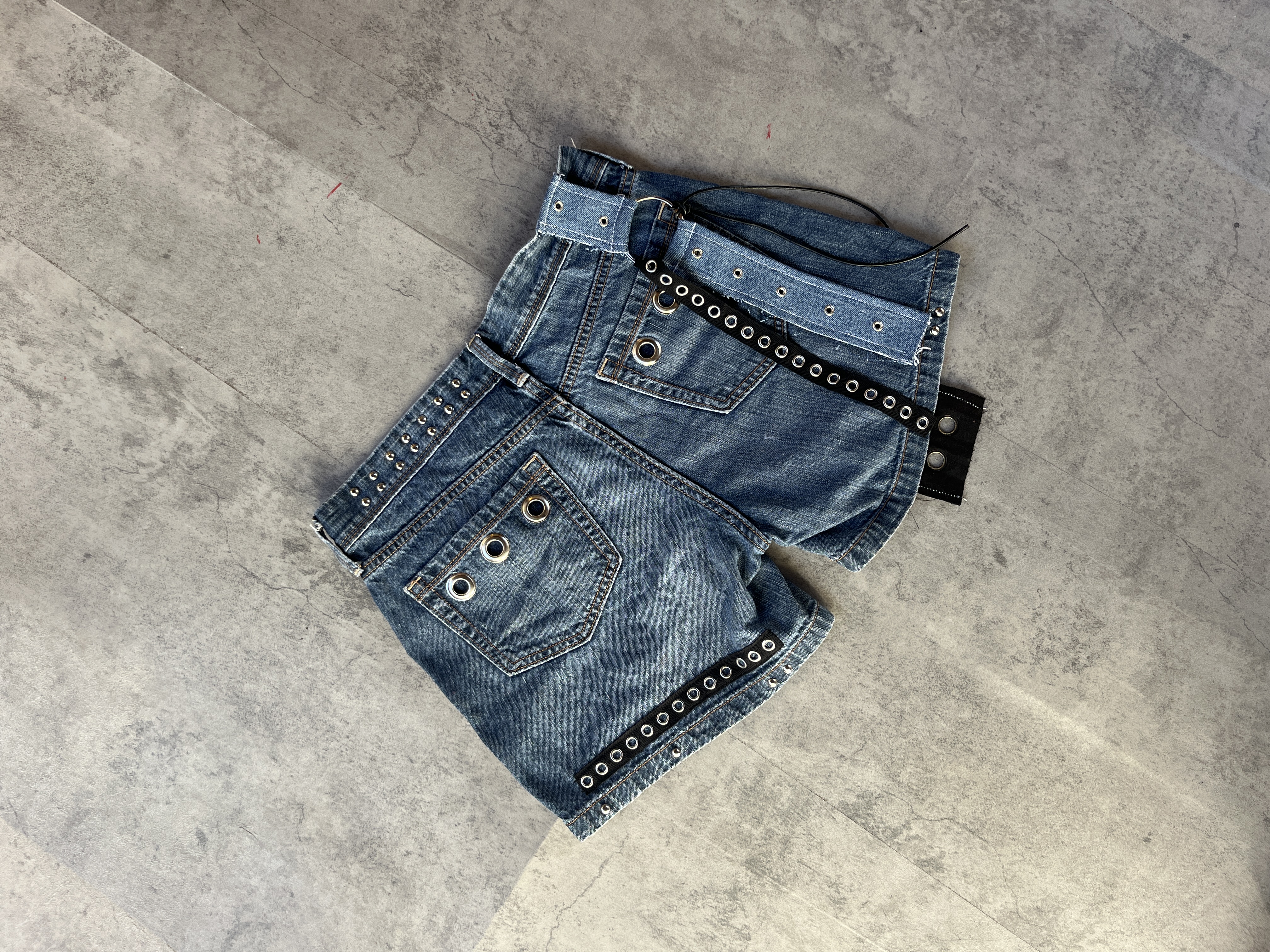SHORT UPCYCLING | TALLA 38 2