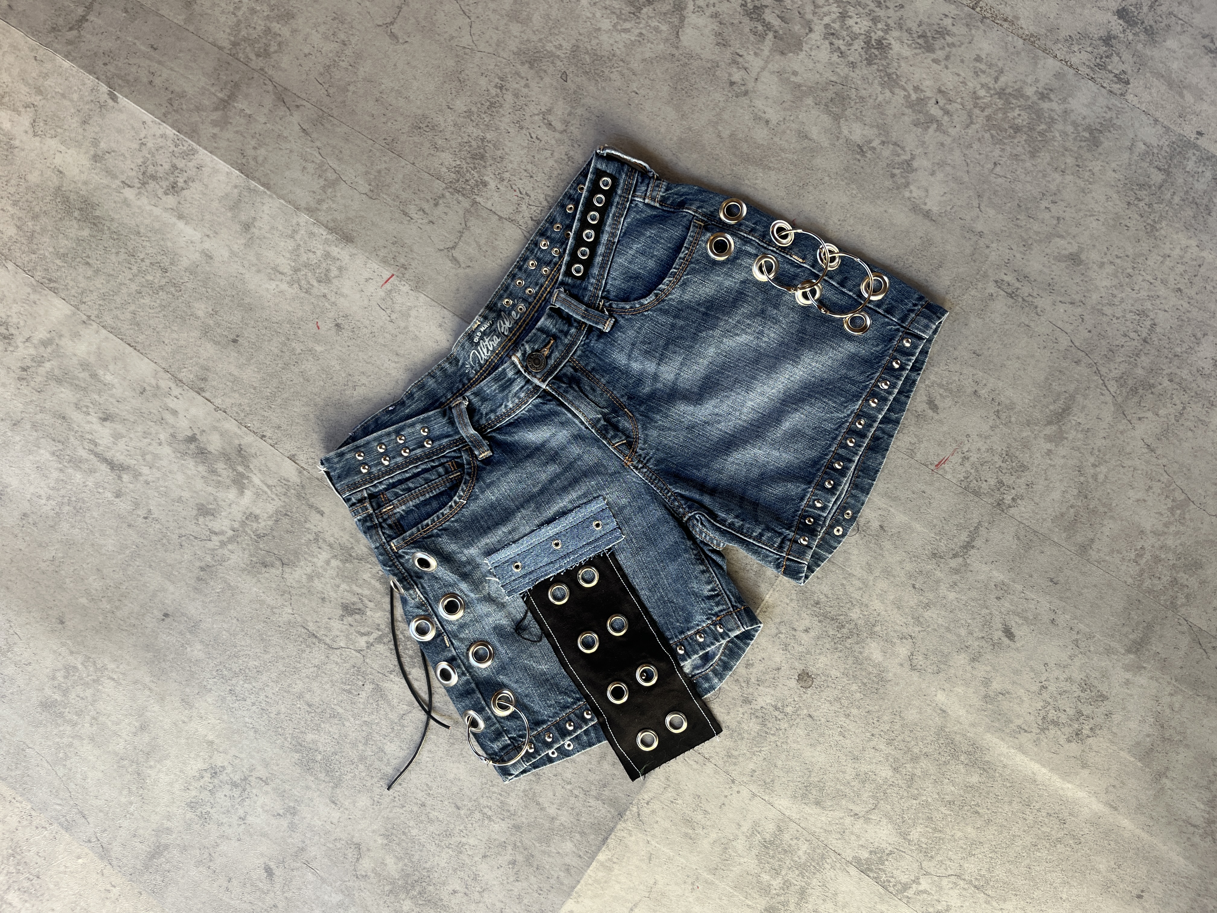 SHORT UPCYCLING | TALLA 38 1