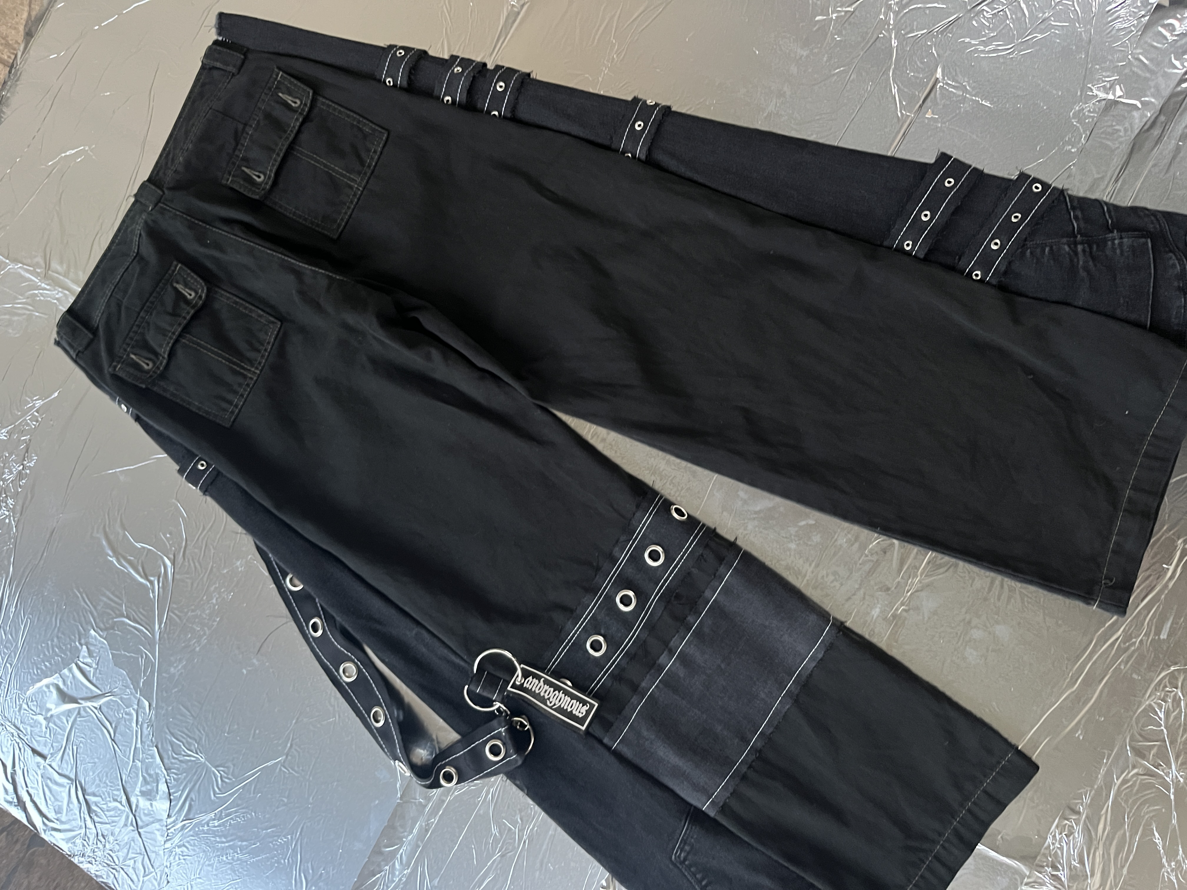 PANTALÓN UPCYCLING | DISPONIBLE A PEDIDO 3