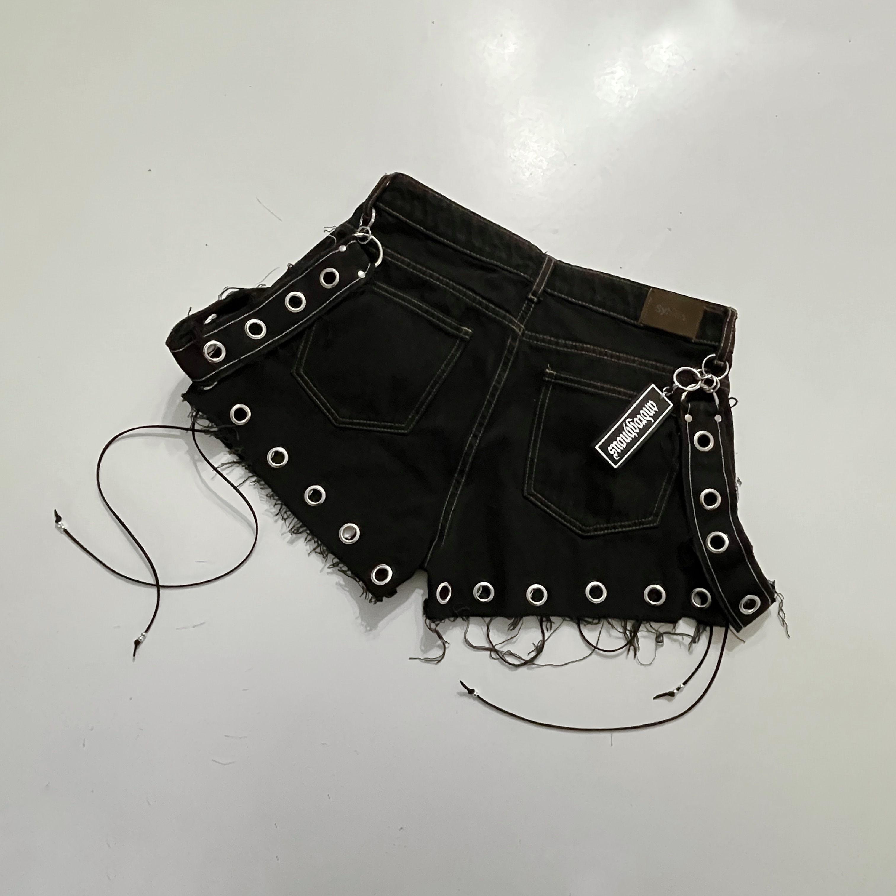 SHORT UPCYCLING | DISPONIBLE A PEDIDO 3