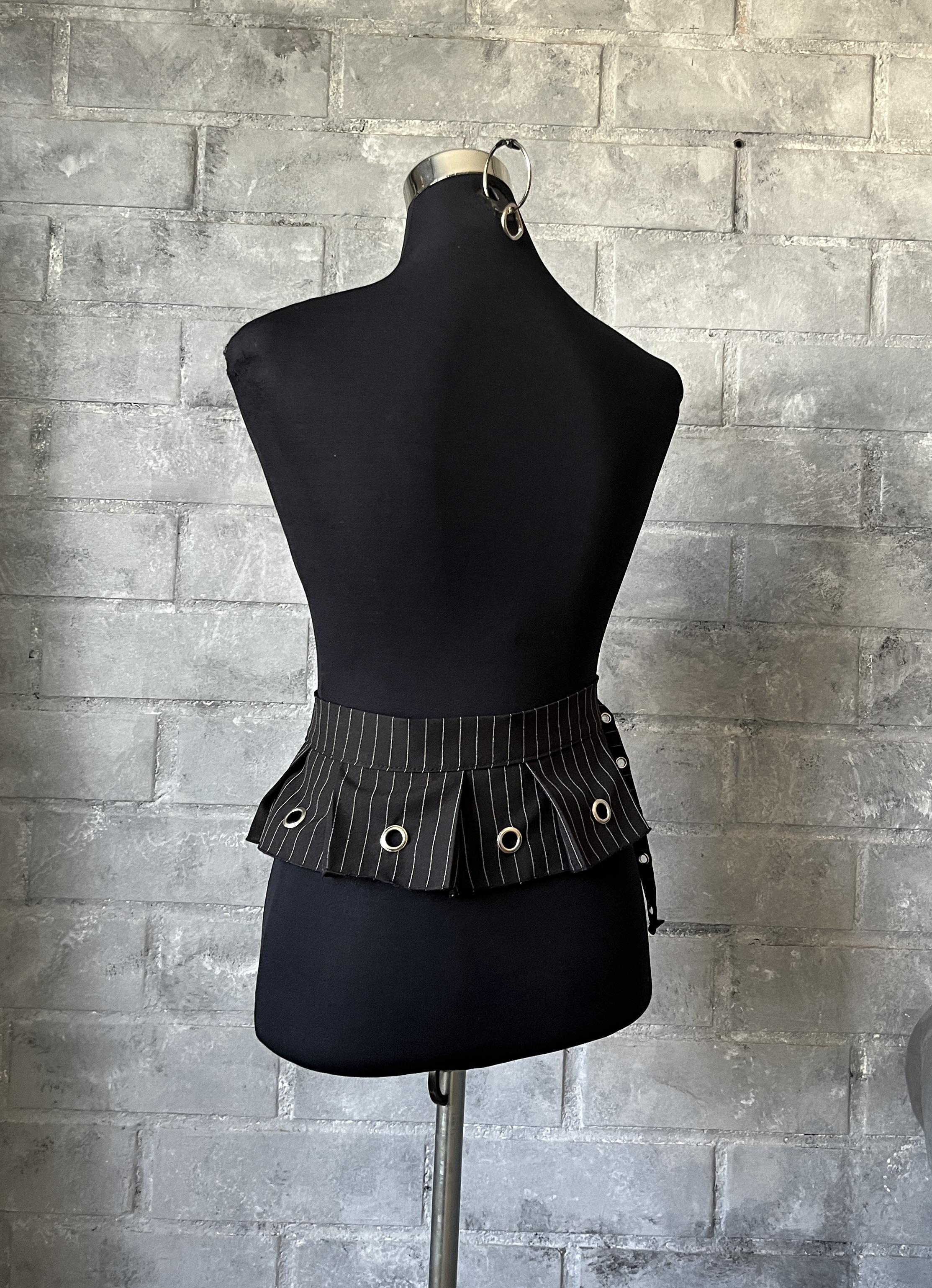 FALDA CINTURÓN | TALLA M 4