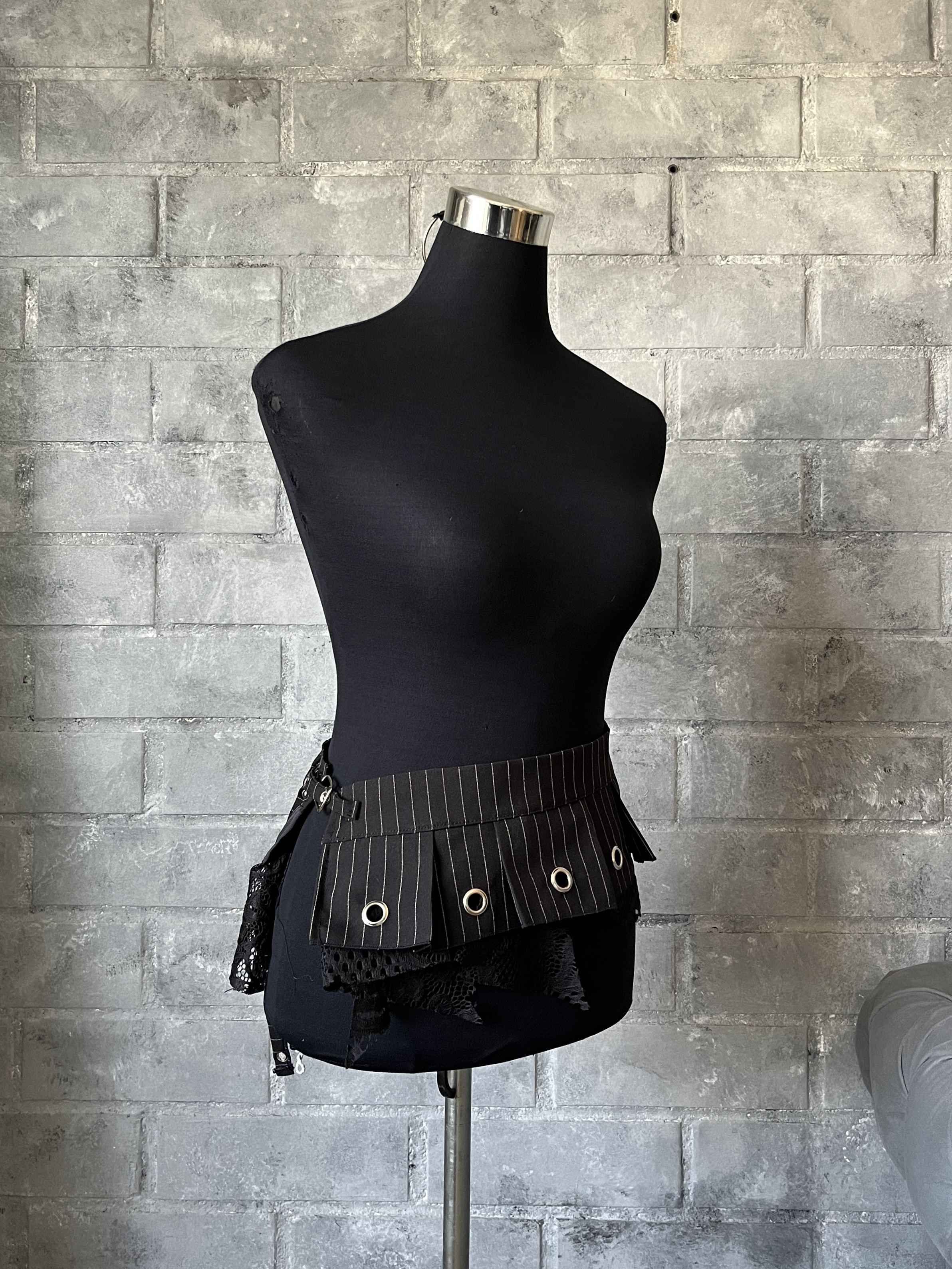 FALDA CINTURÓN | TALLA L 3