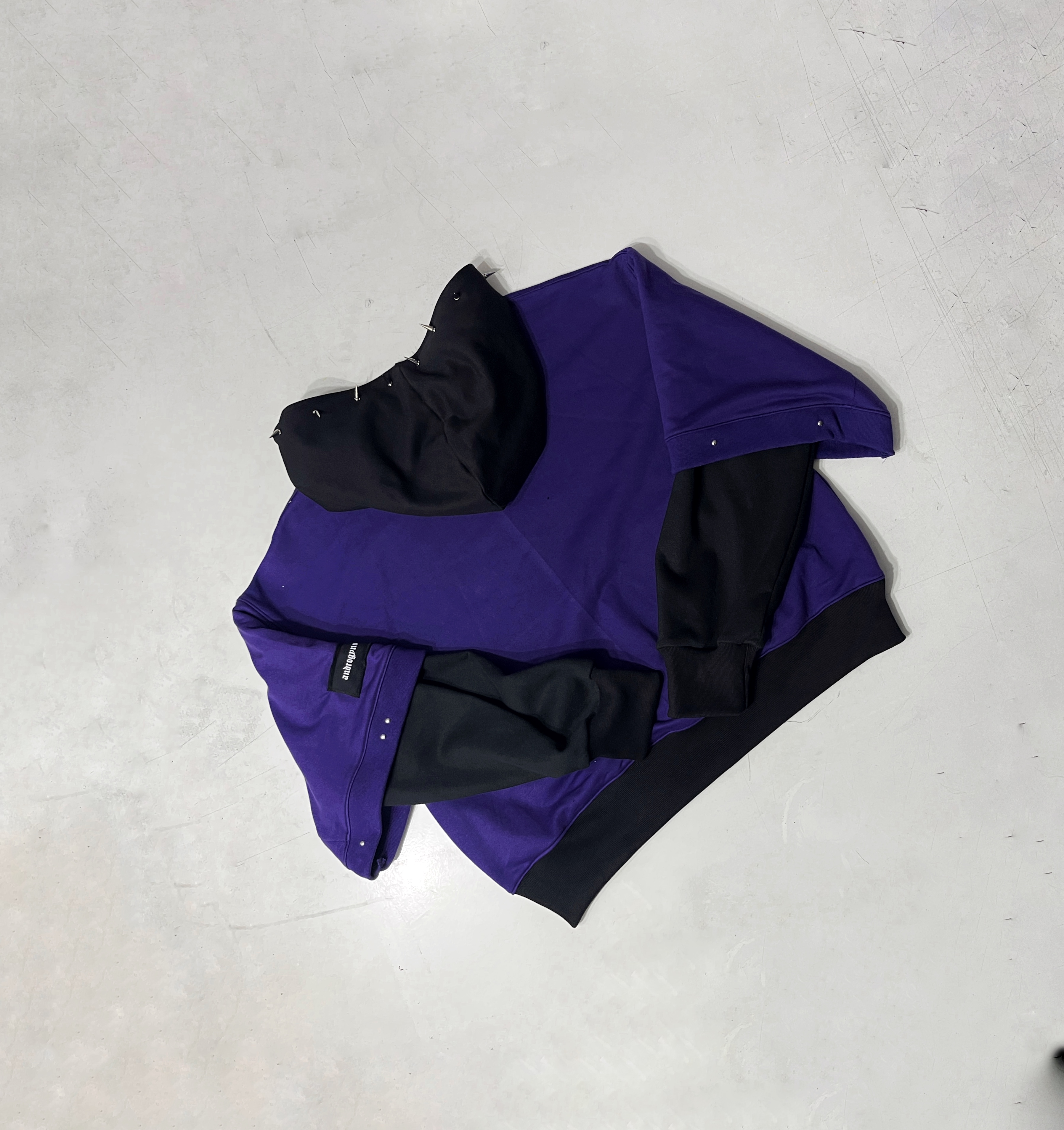 POLERON ANDROGYNOUS | TALLA XL |  PIEZA EXCLUSIVA 2