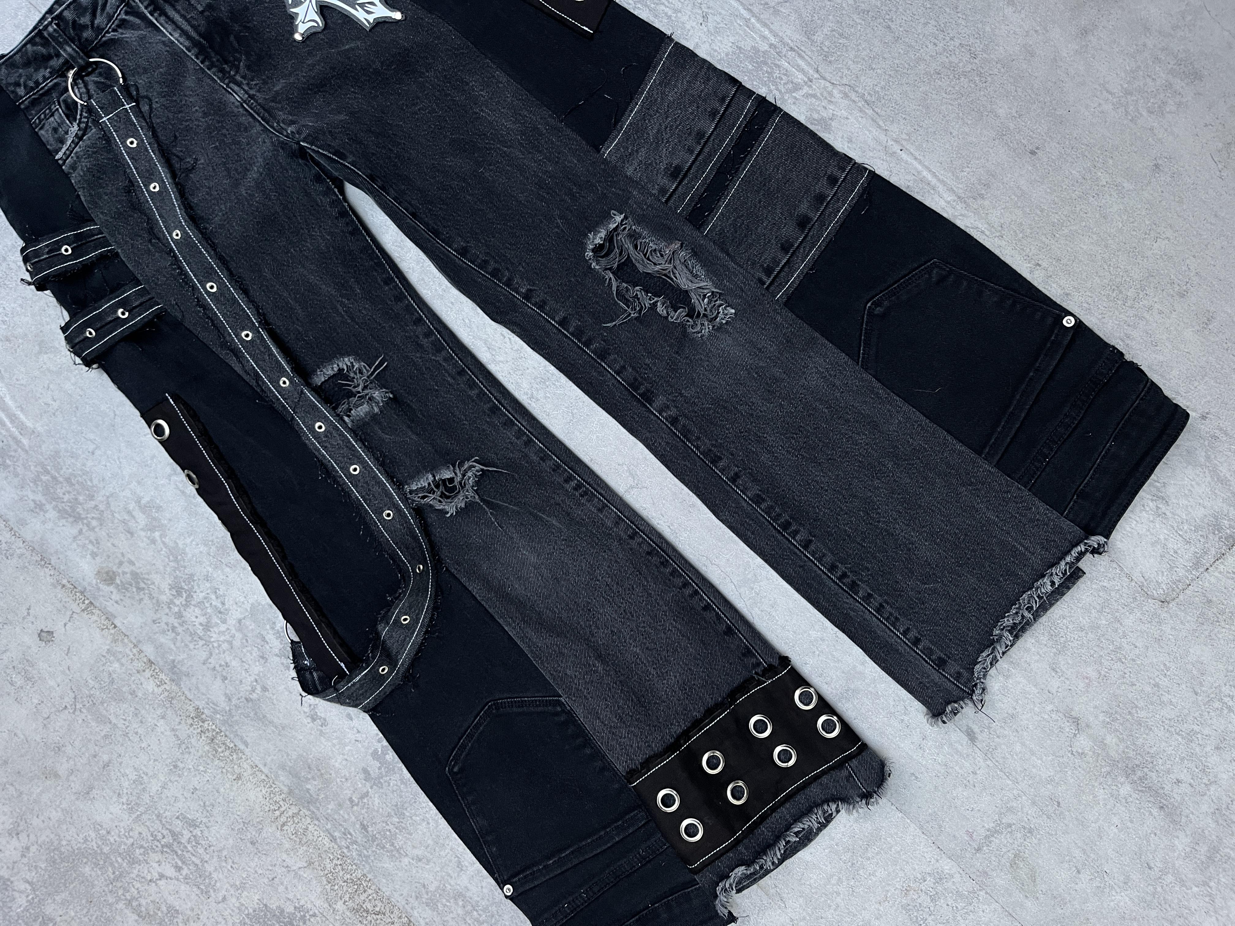 PANTALÓN UPCYCLING | TALLA 42 3