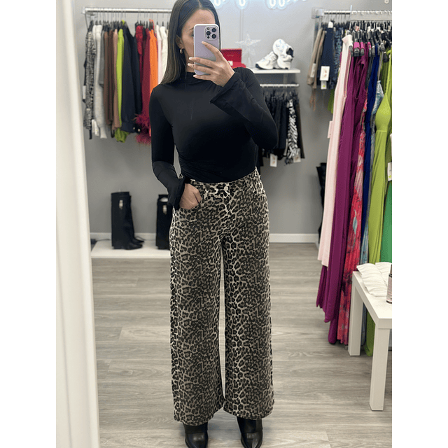 PANTALÓN LEOPARDO 1