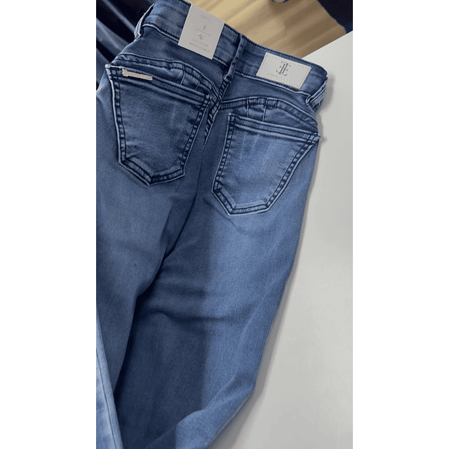 FLARED BRUSELAS CELESTE NUEVO EMPORIUM 36/38/40/42/44/46