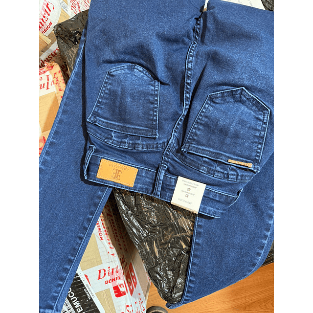 JEANS EMMA AZUL EMPO 36 AL 48 