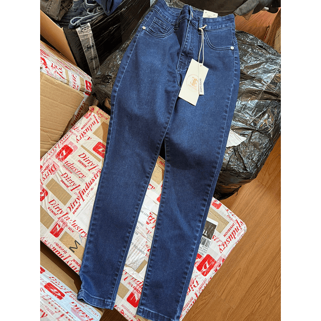 JEANS EMMA AZUL EMPO 36 AL 48 