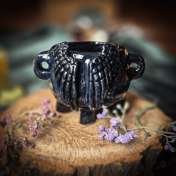 Calderito Cerámico con Alas de Ángel 3