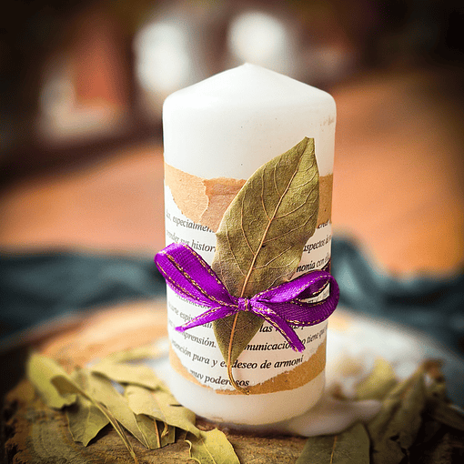 Cirio blanco con laurel