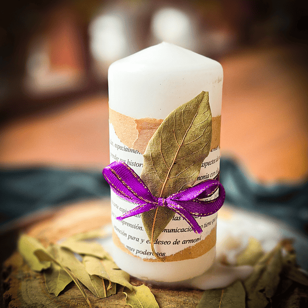 Cirio blanco con laurel