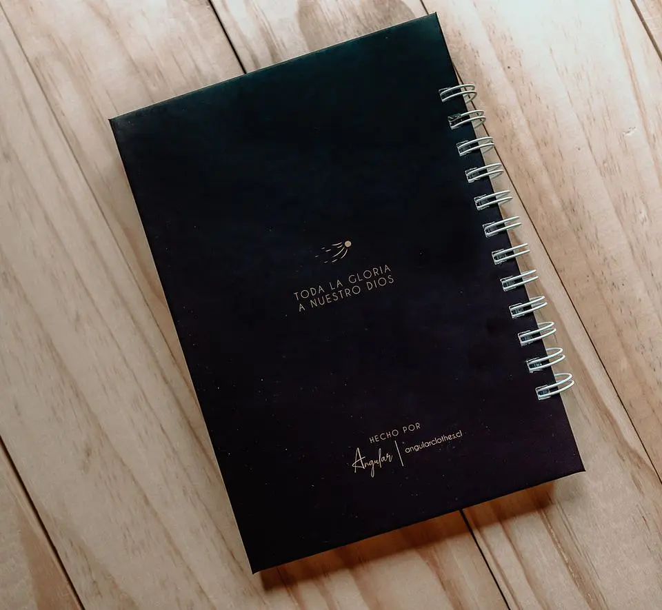 A quién tengo yo en los cielos - Cuaderno 3