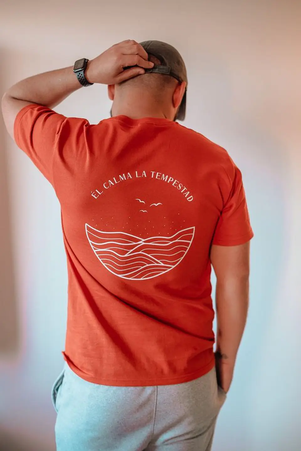 Él calma la Tempestad - Polera Recta 6