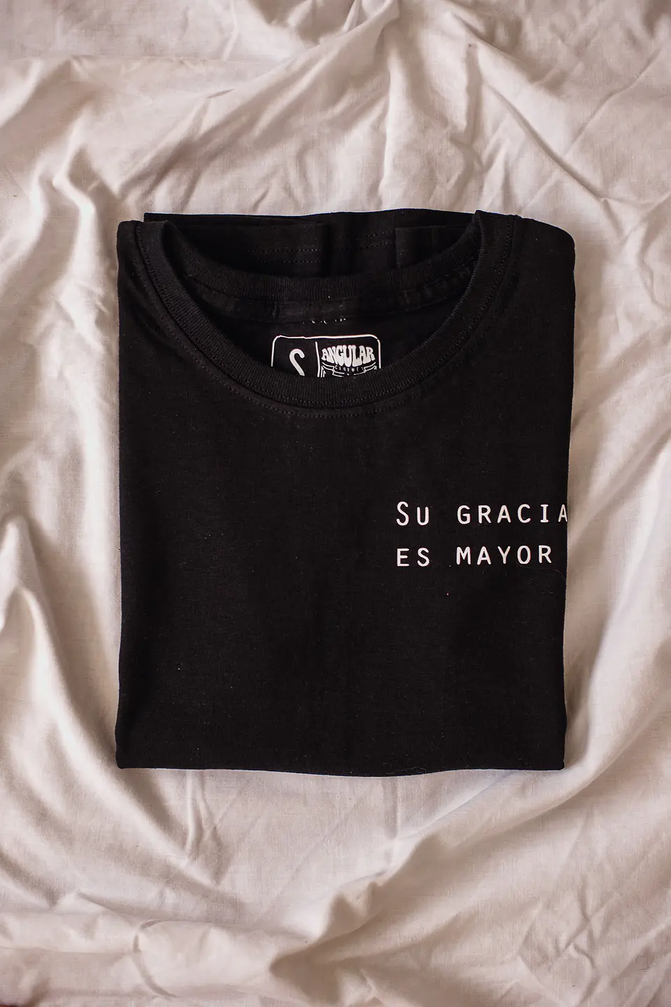 Su gracia es mayor - Polera Recta 1