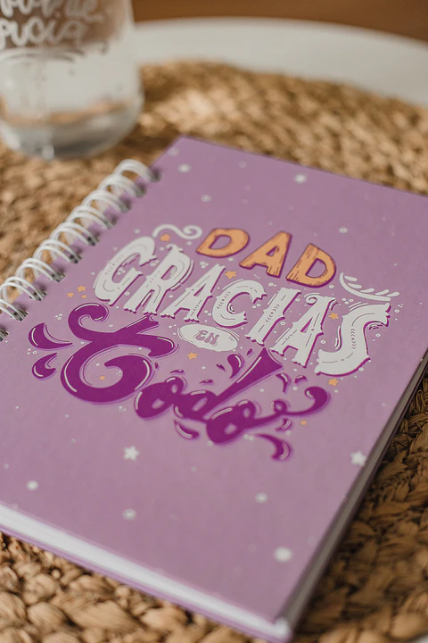 Dad Gracias en Todo - Cuaderno