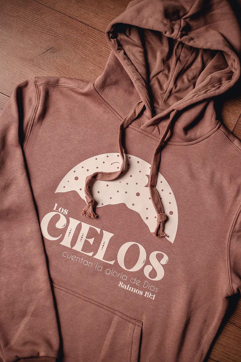 Los cielos cuentan la Gloria de Dios - Polerón Canguro 3