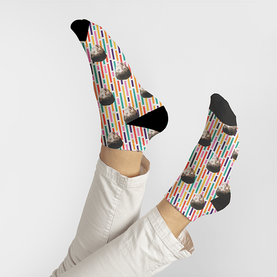 C107 calcetines personalizados con carita y diseño Geometrico