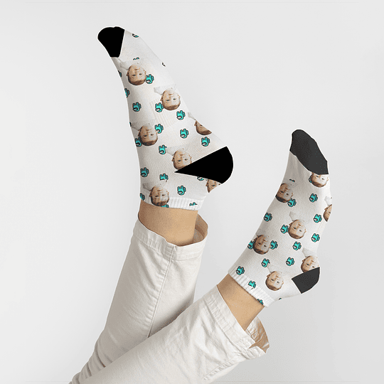 C9520 calcetines personalizados con carita y AmongUs