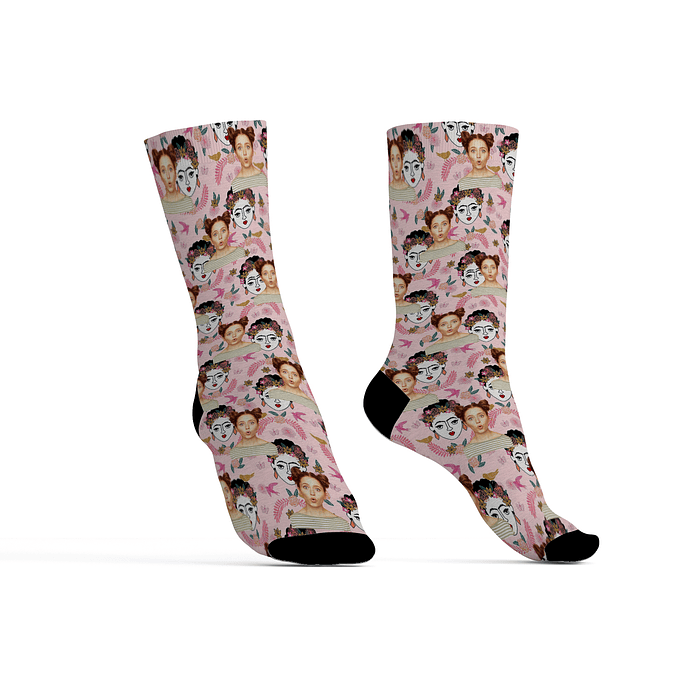 C9601 calcetines personalizados con carita y Frida Khalo 2