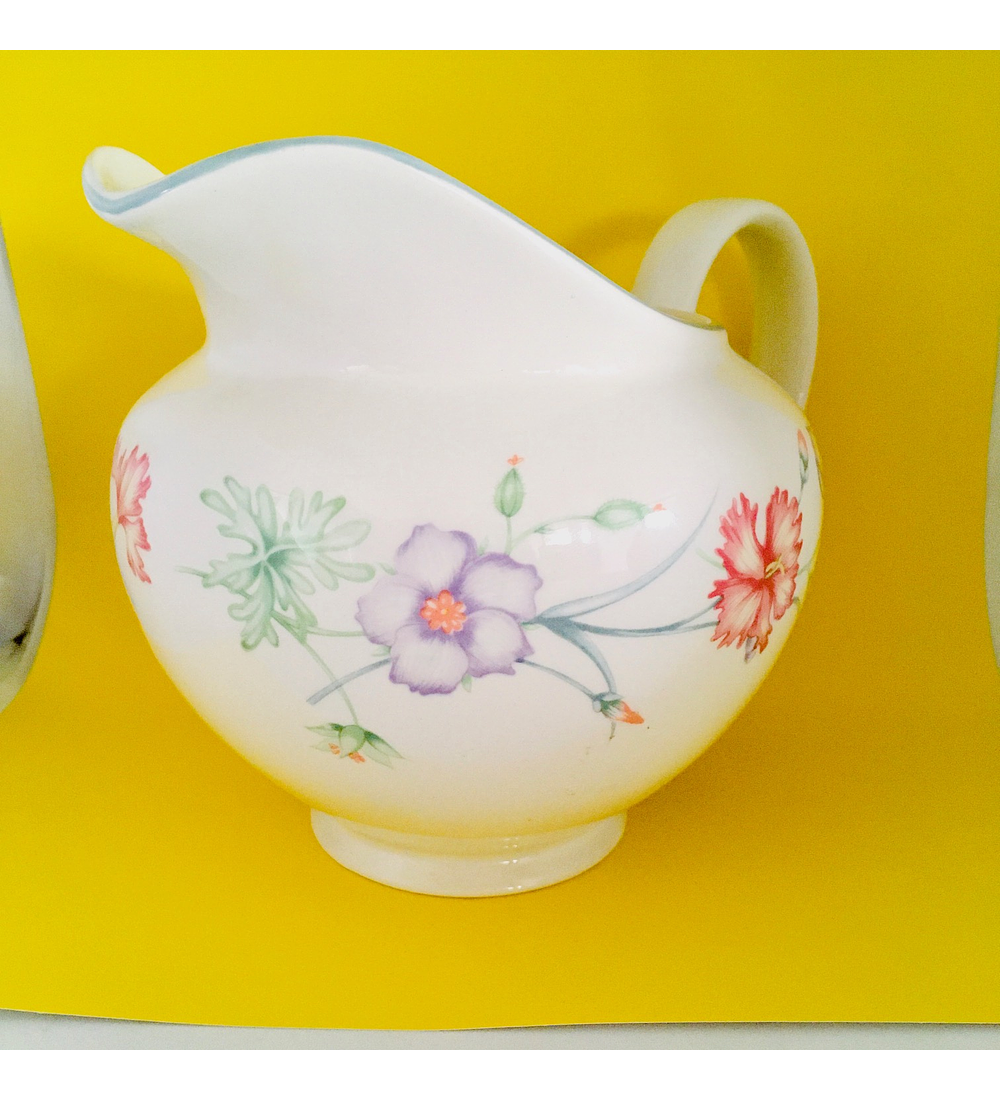 Inglaterra, Jarra 700cc