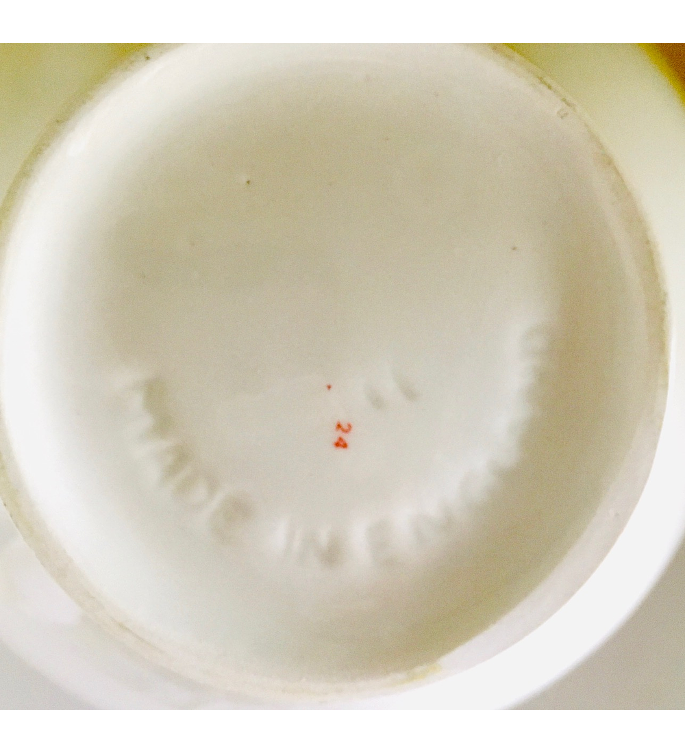 Inglaterra, Jarra 700cc