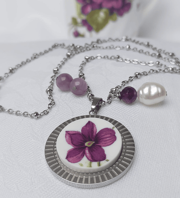 Collar plateado de porcelana, amatistas & perla, 'Violeta'