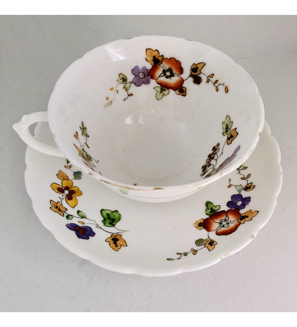 Taza de Té Tuscan, Inglaterra (1926-1936)