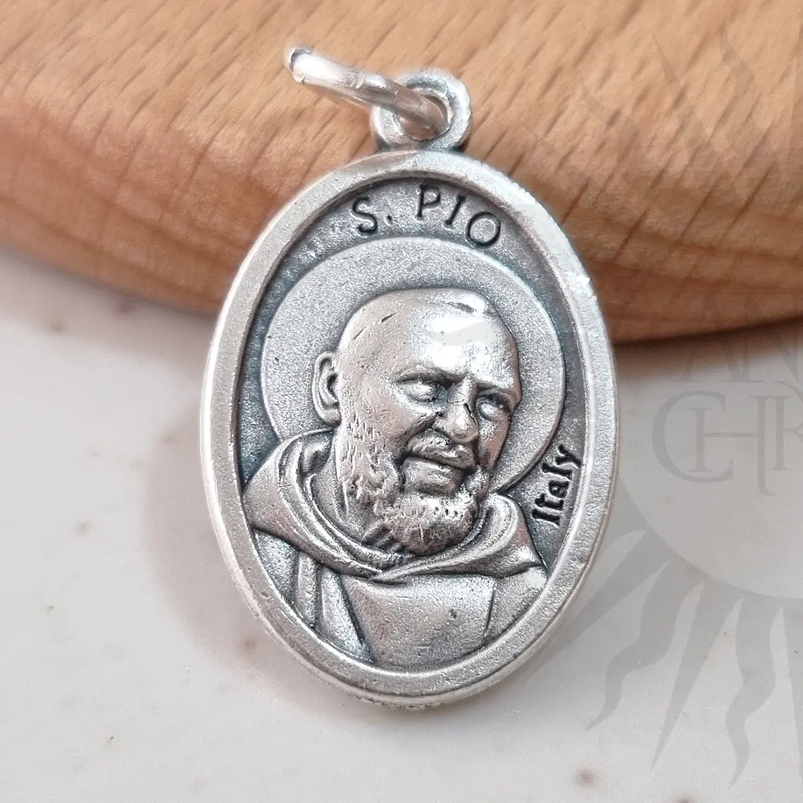 Medalla del Santo Padre Pío 1