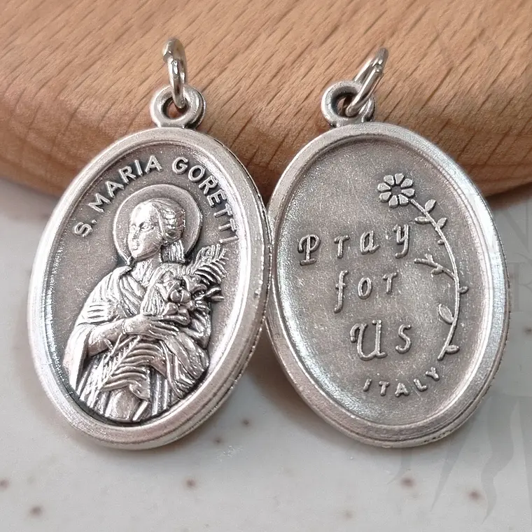 Medalla de Santa María Goretti 2