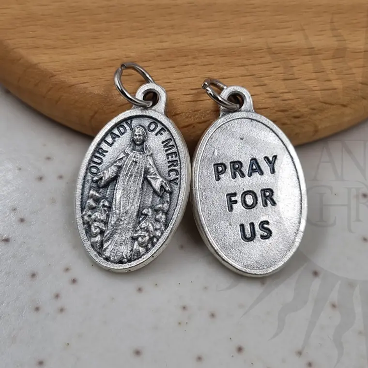 Medalla de Nuestra Señora de la Merced 3